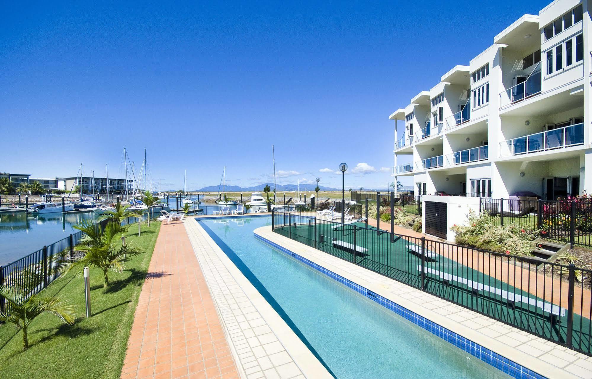 Beachside Magnetic Harbour Apartments Nelly Bay Exterior foto